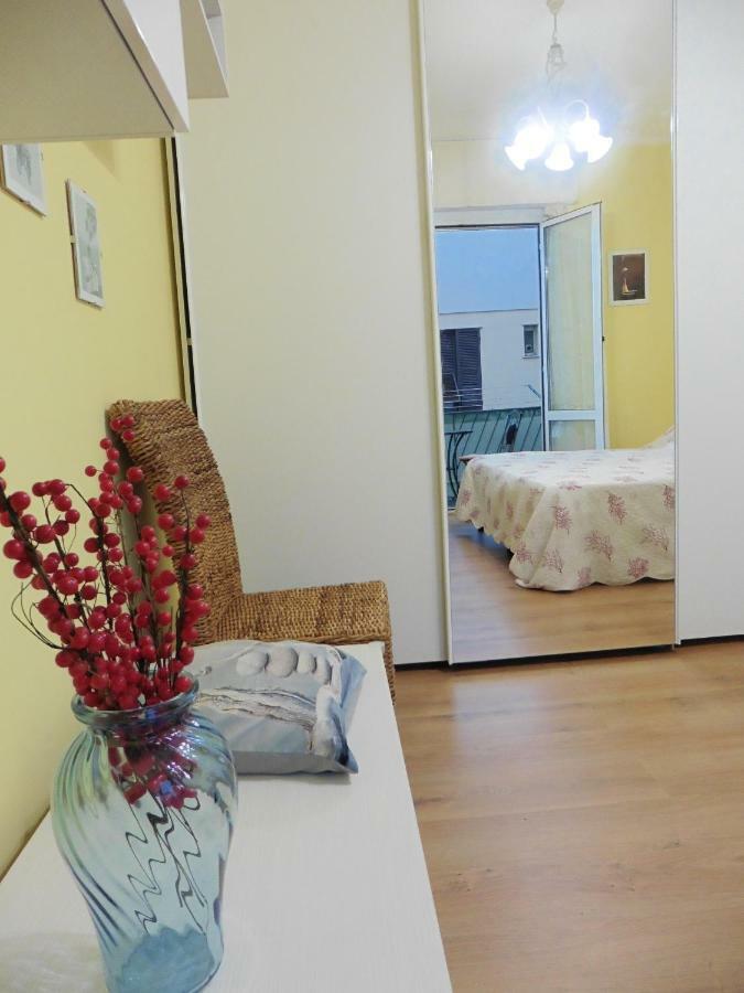 Beach Apartment Raffaello Savona Exterior foto