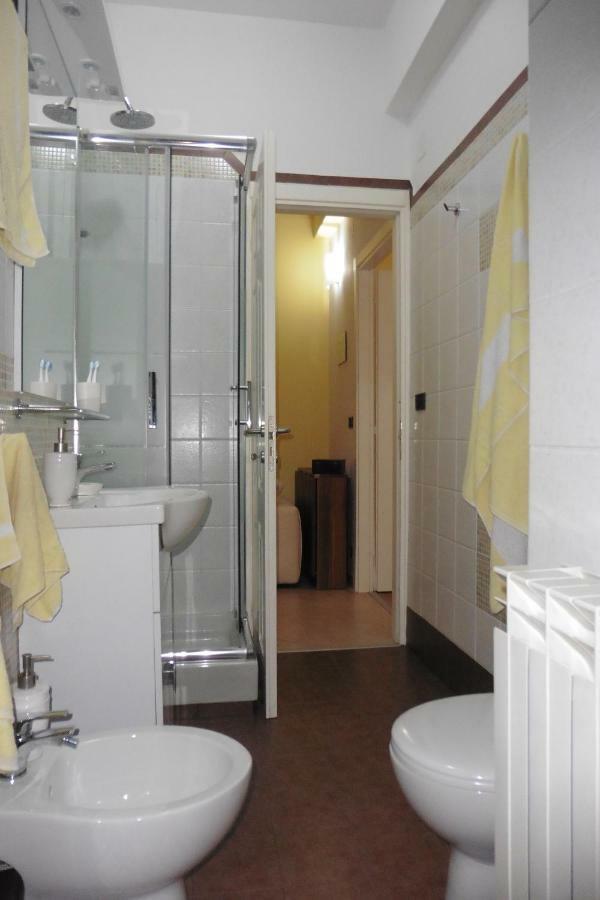 Beach Apartment Raffaello Savona Exterior foto